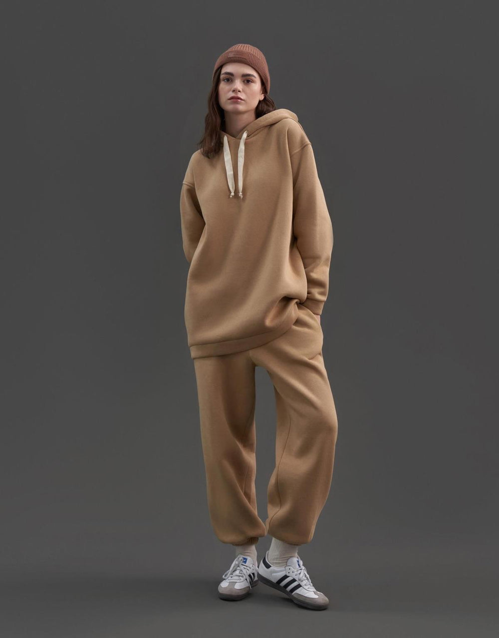 QOOQ UP Basic Sweat - Camel