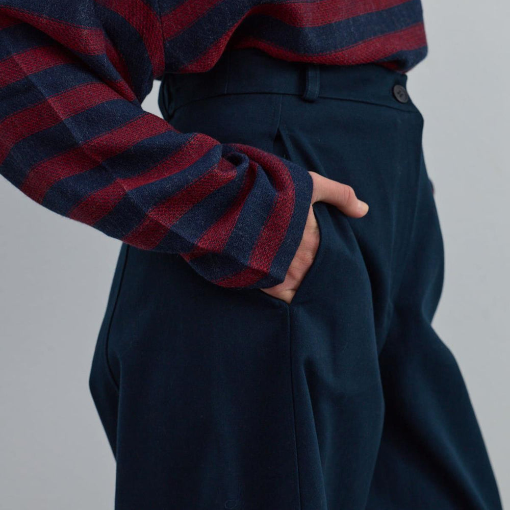 
                      
                        Bol Kesim Gabardin Pantolon Lacivert - Lacivert
                      
                    