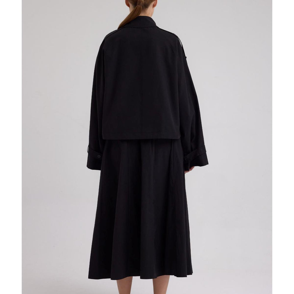 
                      
                        Kruvaze Kısa Trenç Siyah - Siyah
                      
                    