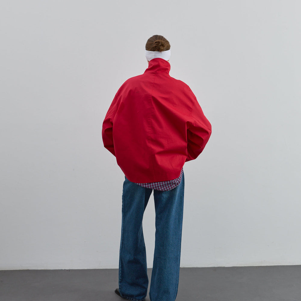 
                      
                        Kısa Trenç Kırmızı
                      
                    