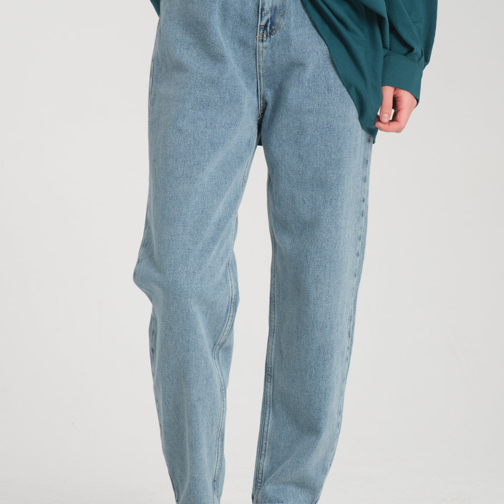 
                      
                        Boyfriend Jean
                      
                    